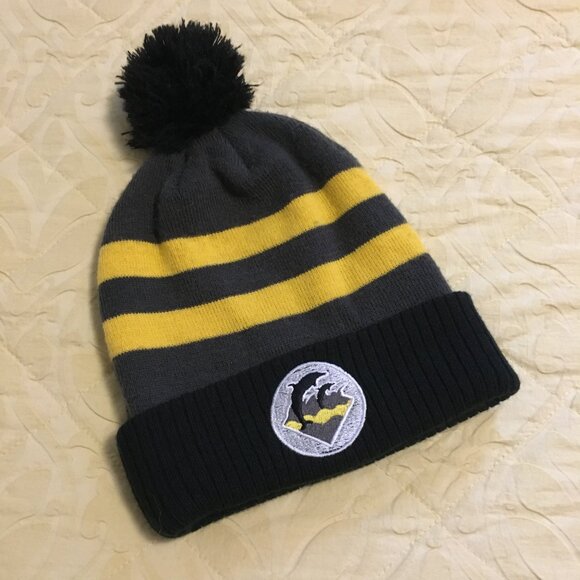 Y2K Streetwear Pink Dolphin Yellow Striped Pom Beanie - Picture 1 of 8